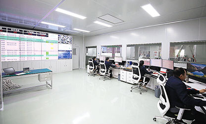 央媒持續(xù)關(guān)注 虹潤再增信心--新華社客戶端專題報道巜福建順昌虹潤儀表的國產(chǎn)化之路》，生動描述虹潤公司近年走過的成功之路